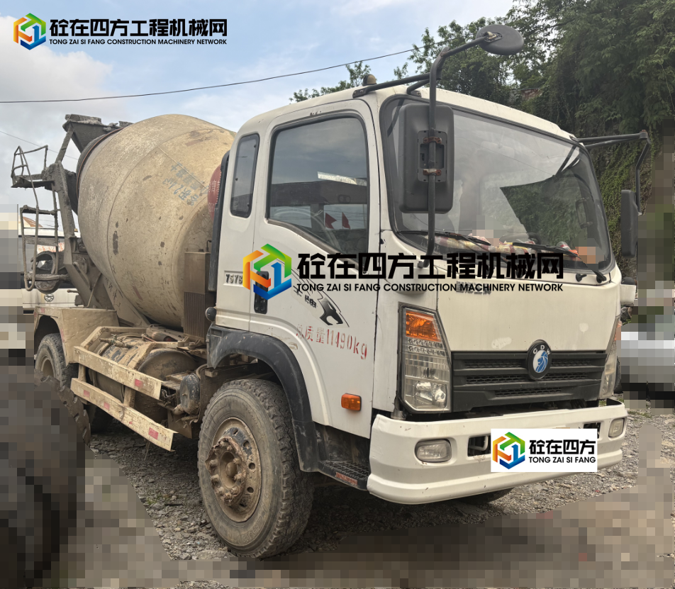 https://images.tongzsf.com/tong/truck_machine/20250522/1682ed304381dd.png
