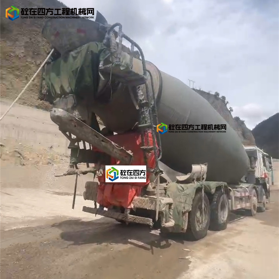 https://images.tongzsf.com/tong/truck_machine/20250522/1682ee1fc3a32c.jpg