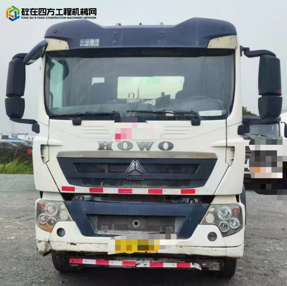 https://images.tongzsf.com/tong/truck_machine/20250522/1682f3a7cf3c51.jpg