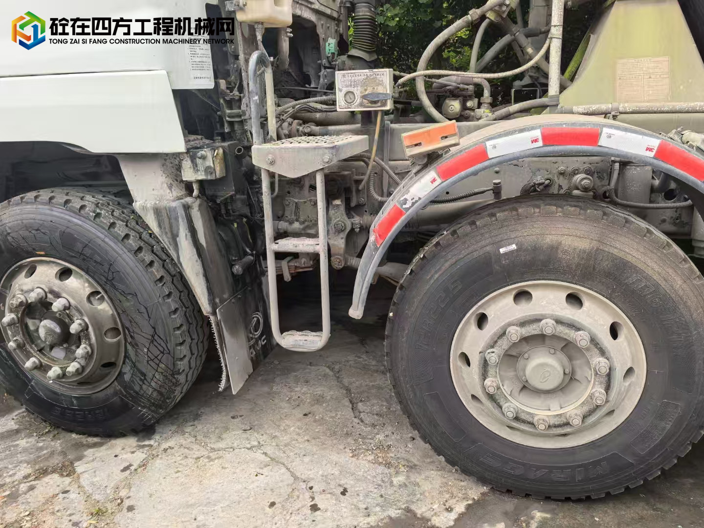 https://images.tongzsf.com/tong/truck_machine/20250523/1682fdccc62c8f.jpg