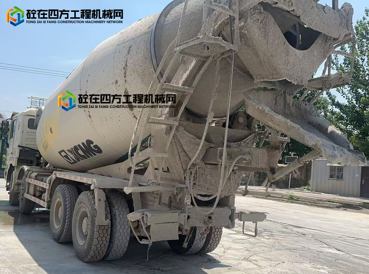 https://images.tongzsf.com/tong/truck_machine/20250523/1682fe11489420.jpg