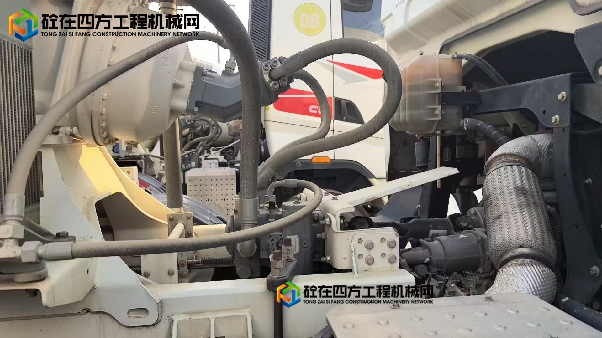 https://images.tongzsf.com/tong/truck_machine/20250523/16830314b35479.jpg