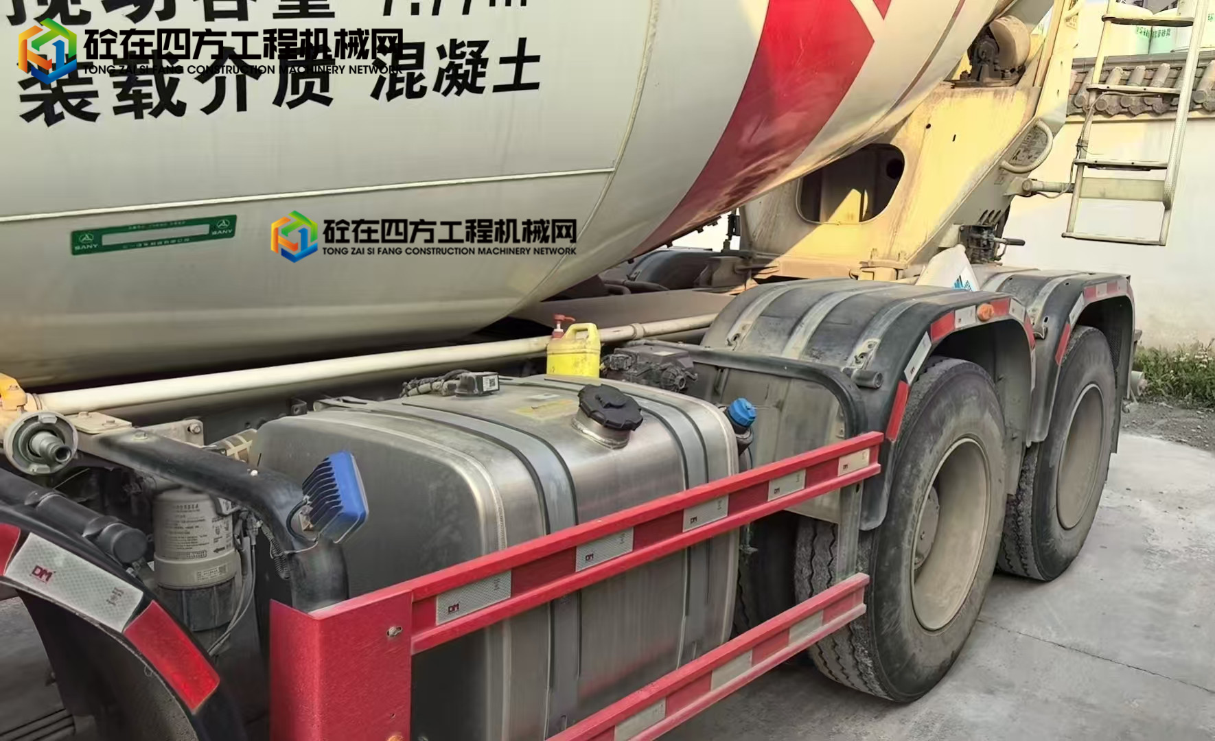 https://images.tongzsf.com/tong/truck_machine/20250523/168303151a7d59.jpg