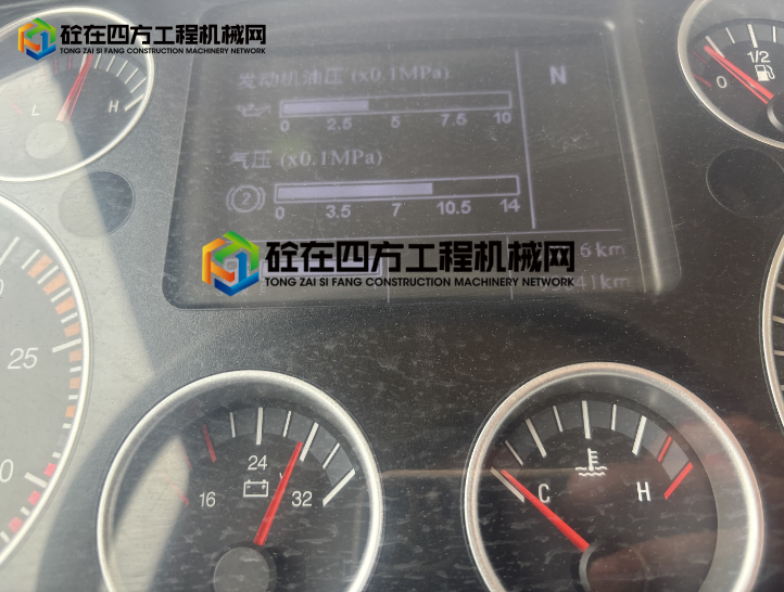 https://images.tongzsf.com/tong/truck_machine/20250523/16830473f55197.png