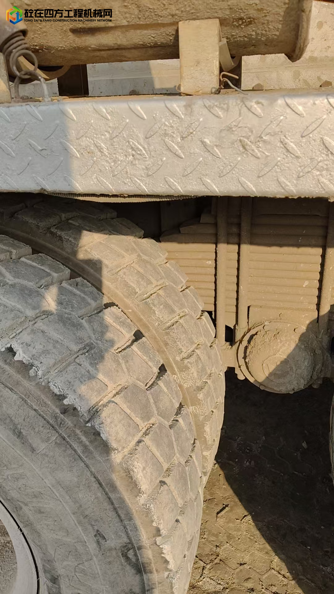 https://images.tongzsf.com/tong/truck_machine/20250525/168329a815cb19.jpg