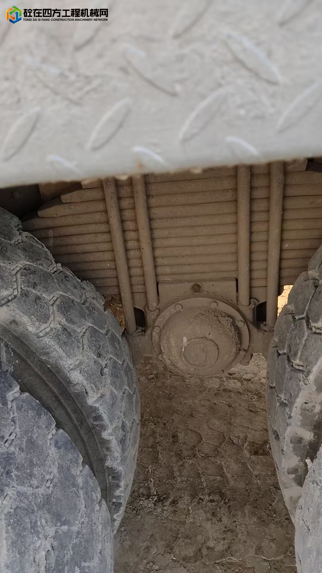 https://images.tongzsf.com/tong/truck_machine/20250525/168329a857263b.jpg