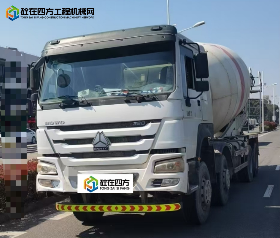 https://images.tongzsf.com/tong/truck_machine/20250525/16833283f5f3e8.jpg