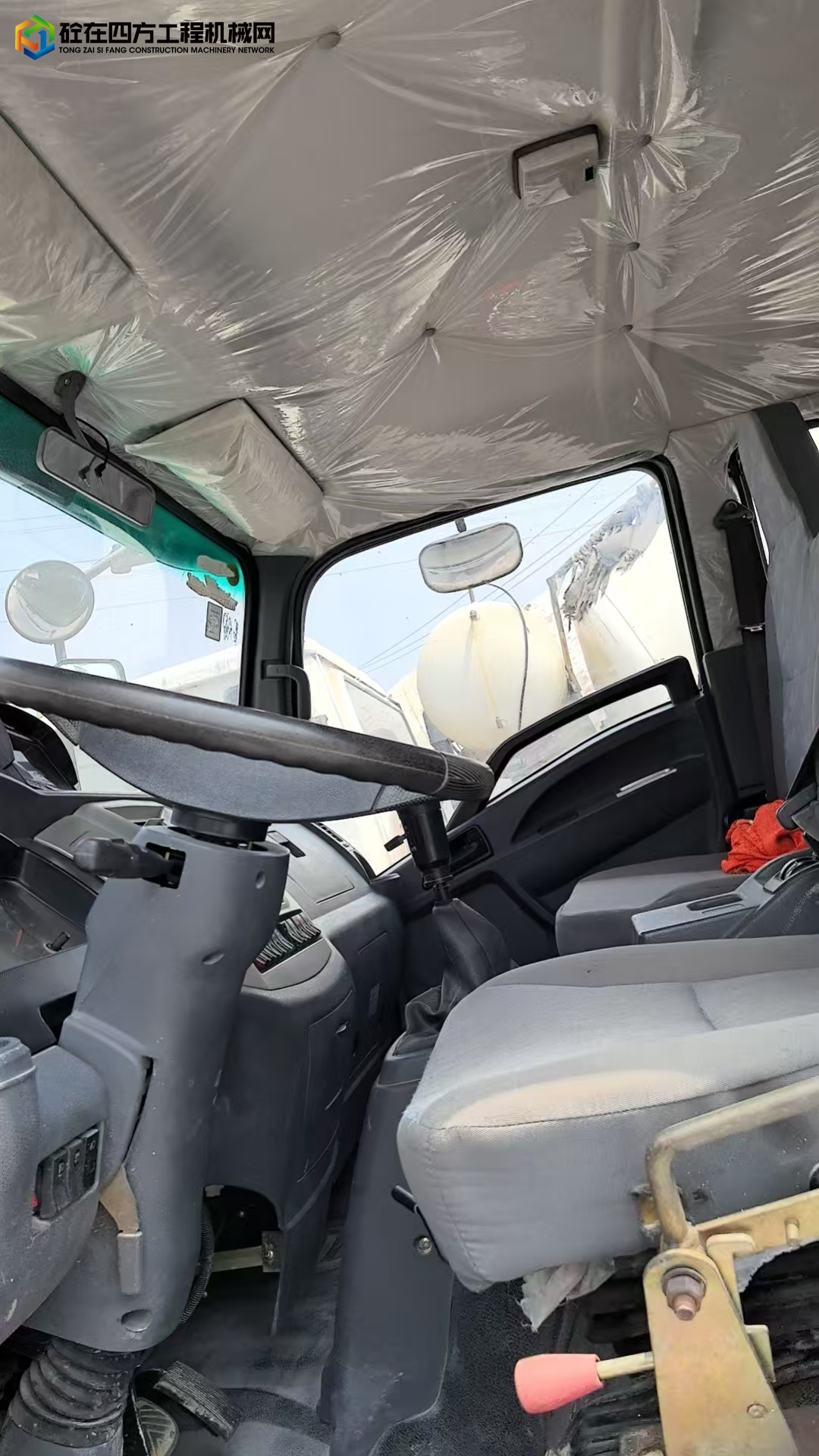 https://images.tongzsf.com/tong/truck_machine/20250526/16833da3821830.jpg