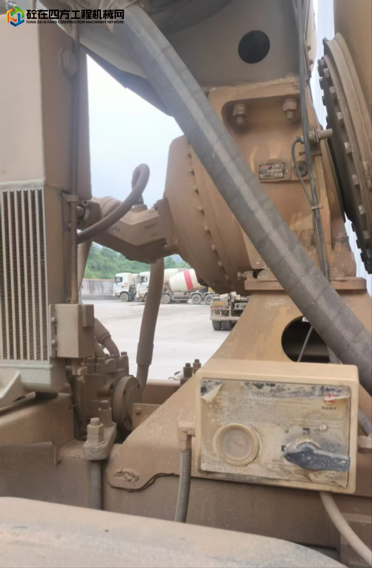 https://images.tongzsf.com/tong/truck_machine/20250526/1683409570b57b.jpg