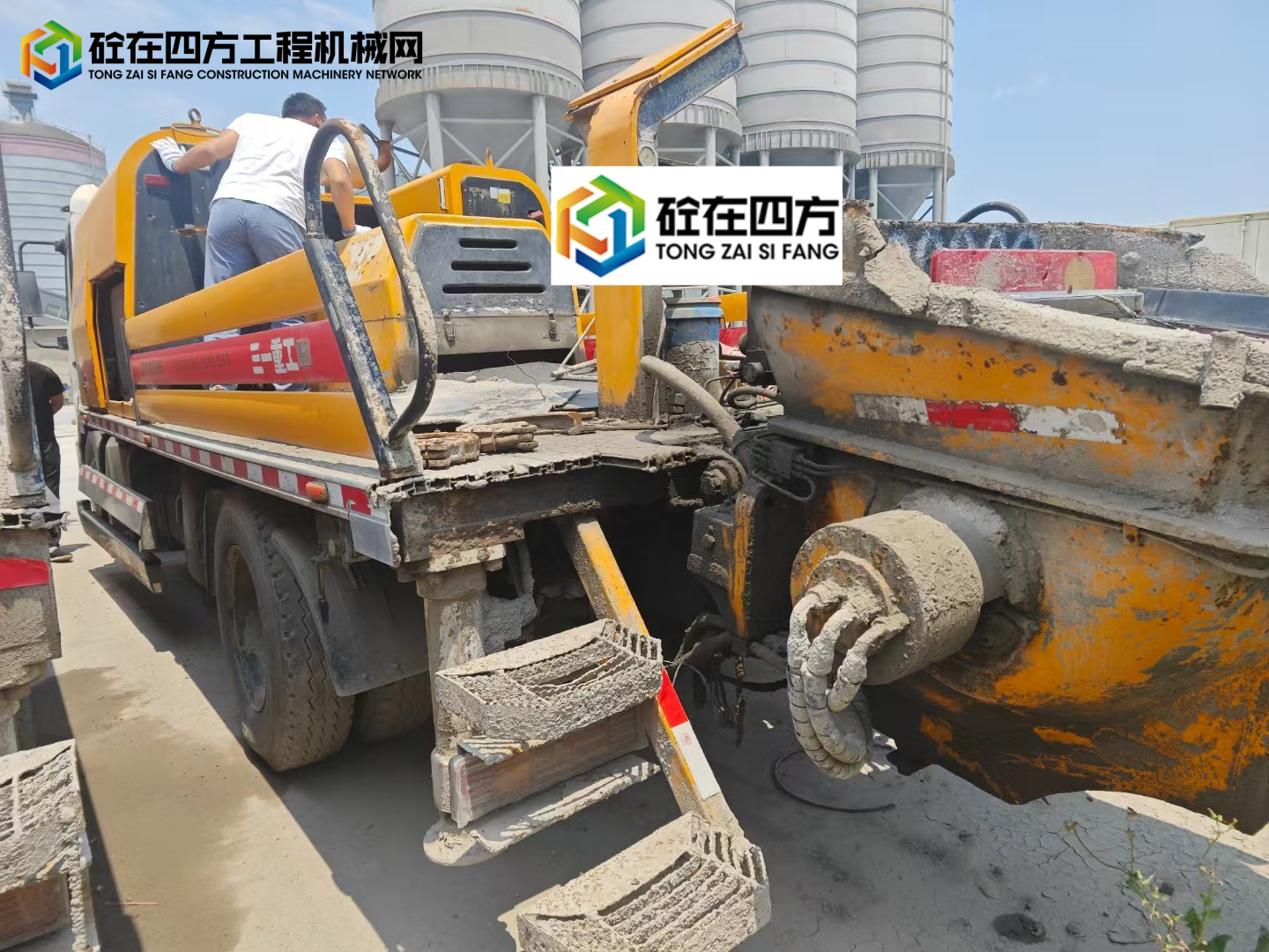 https://images.tongzsf.com/tong/truck_machine/20250526/1683427f904ba4.jpg