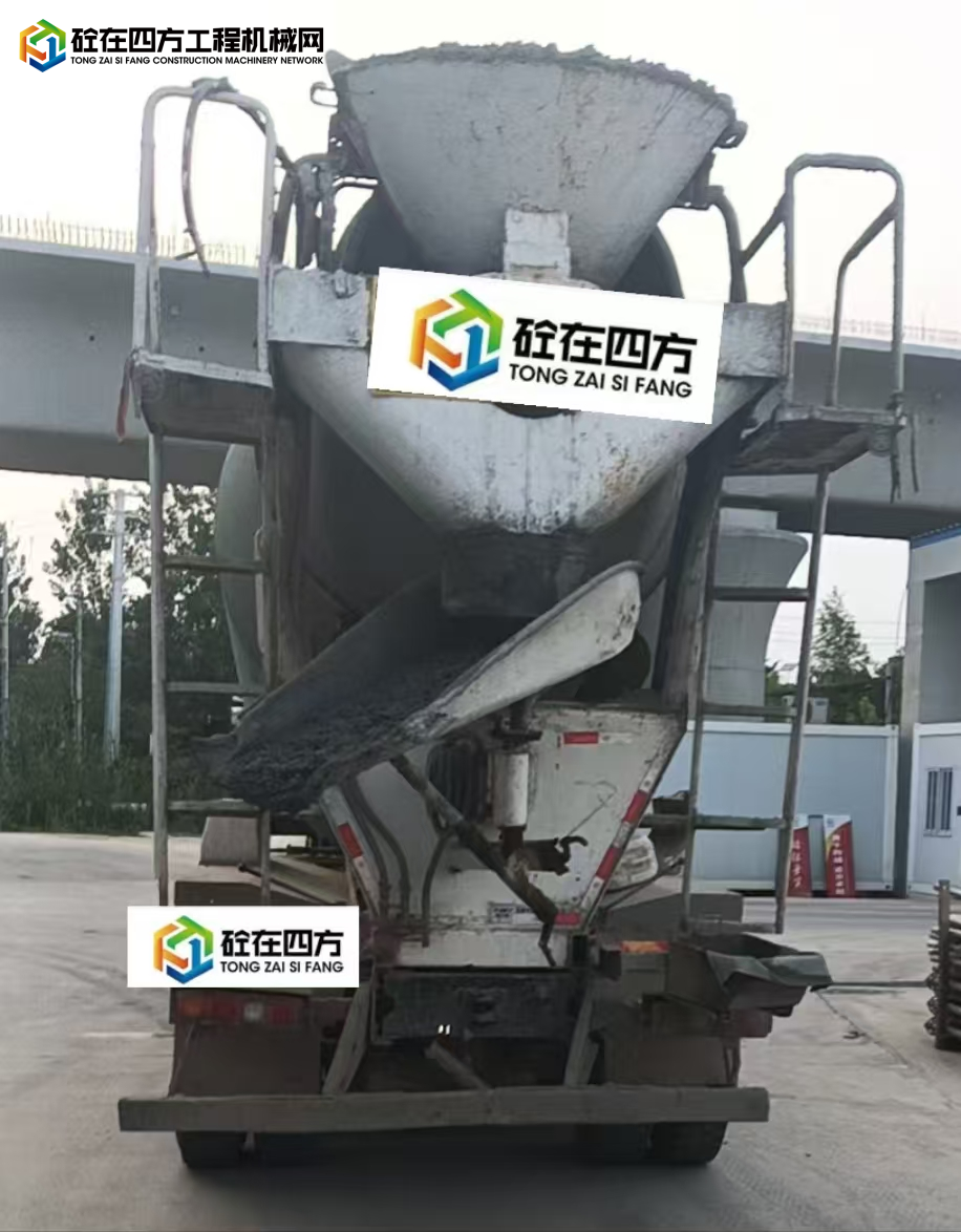 https://images.tongzsf.com/tong/truck_machine/20250529/16837be71de8f0.jpg