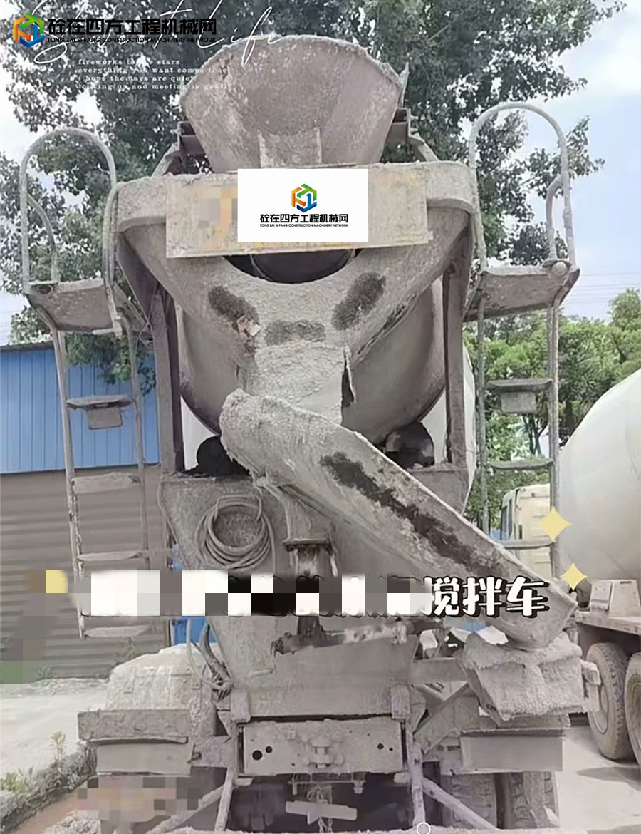https://images.tongzsf.com/tong/truck_machine/20250529/16837cc6aa34ba.jpg