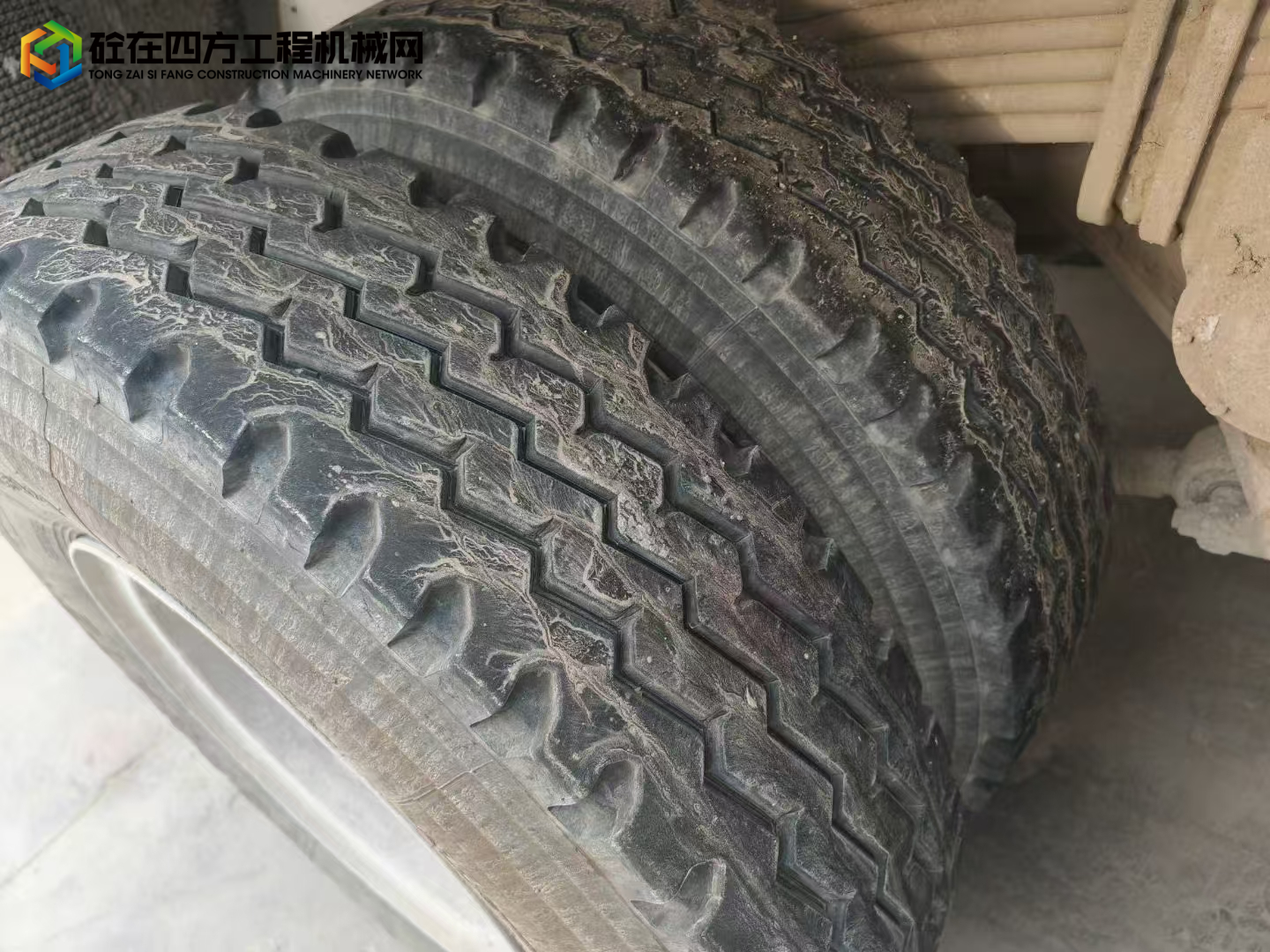 https://images.tongzsf.com/tong/truck_machine/20250530/16839ba85e24be.jpg