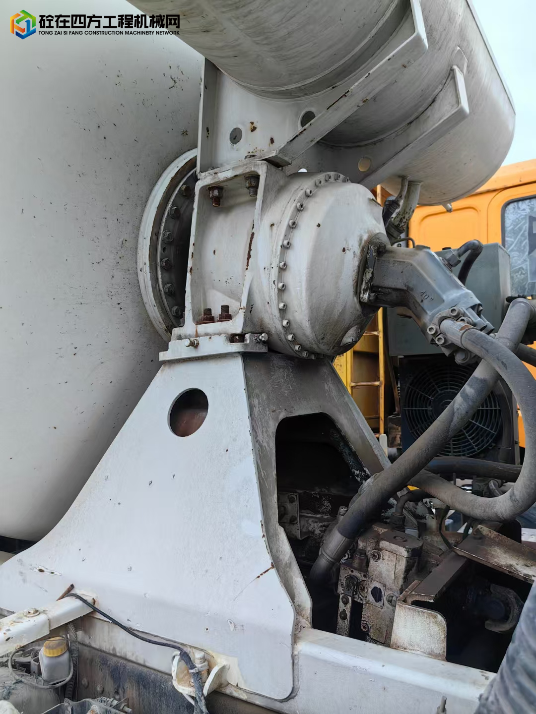 https://images.tongzsf.com/tong/truck_machine/20250602/1683d99cf58cfd.jpg