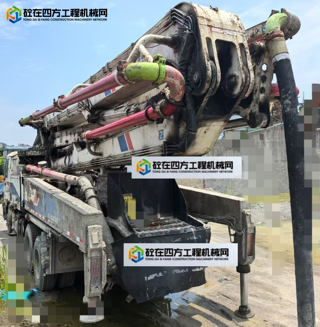 https://images.tongzsf.com/tong/truck_machine/20250604/1683fe2db2689d.jpg
