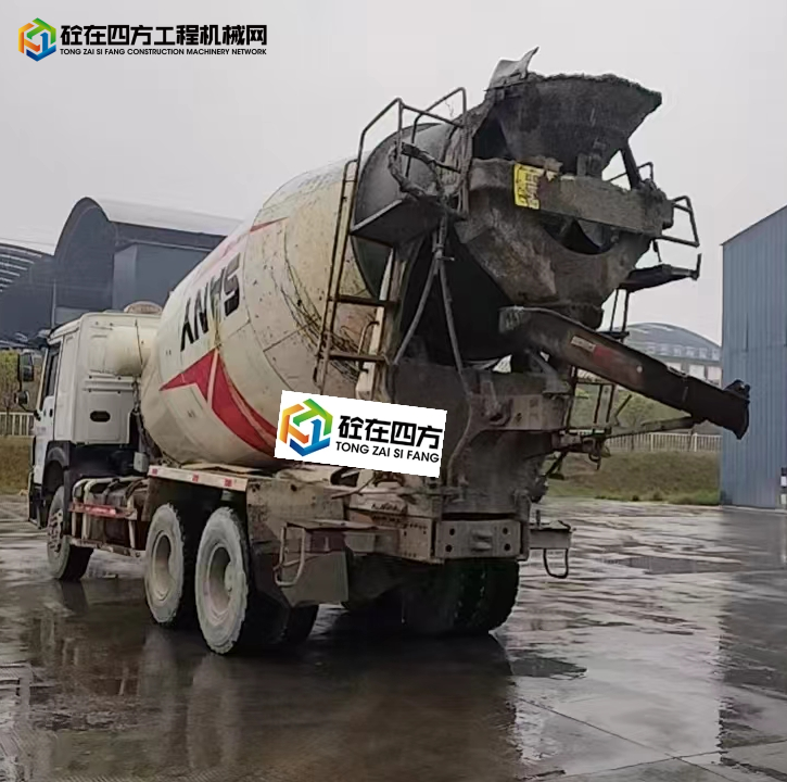 https://images.tongzsf.com/tong/truck_machine/20250604/1683ff45b8cfe0.jpg