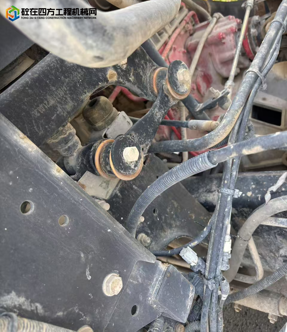https://images.tongzsf.com/tong/truck_machine/20250605/16840f71d75d48.jpg