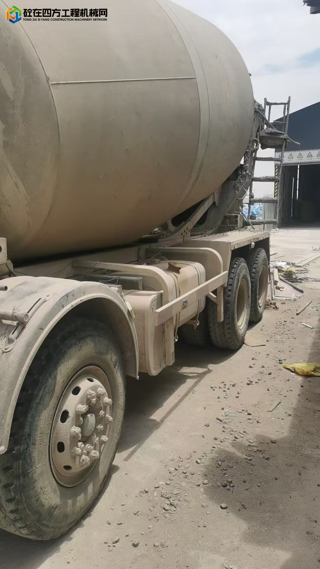 https://images.tongzsf.com/tong/truck_machine/20250606/1684290d74b36e.jpg