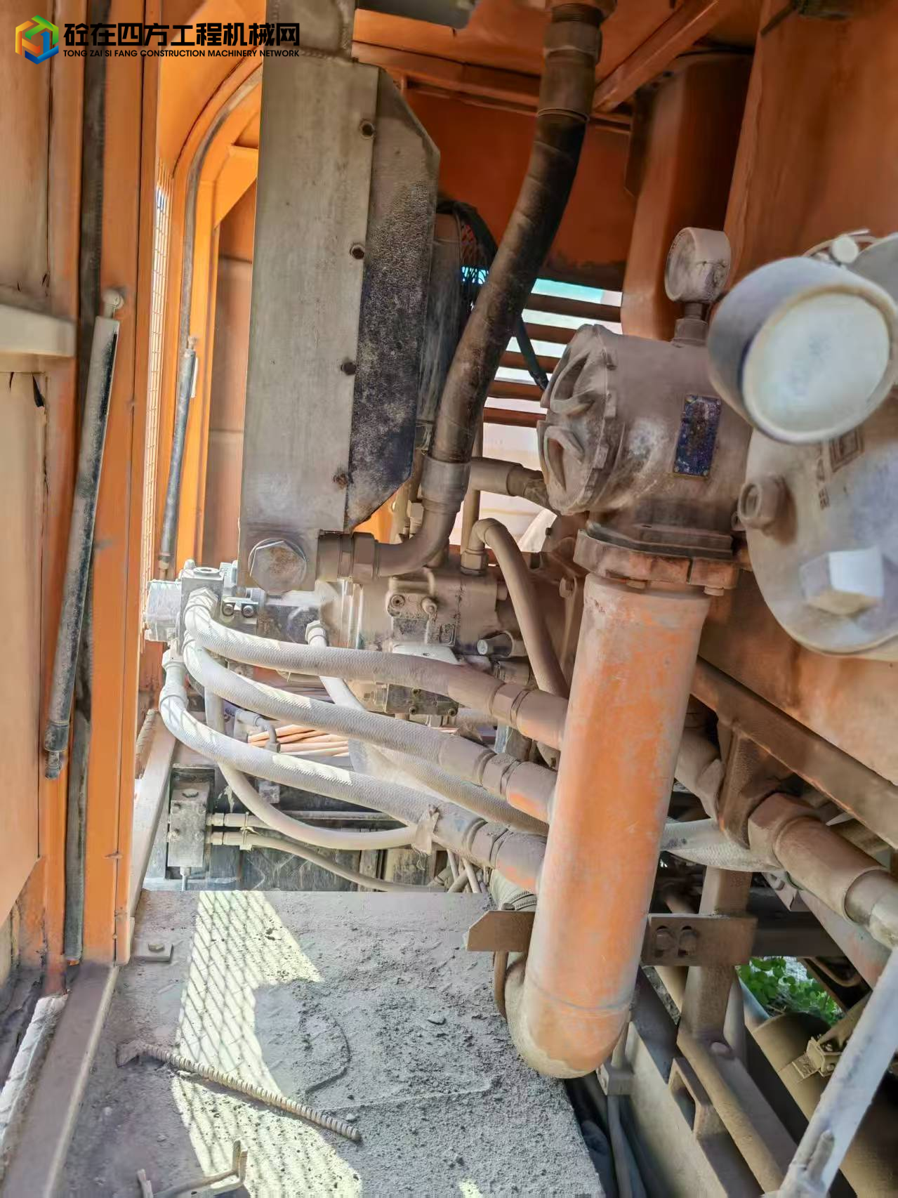 https://images.tongzsf.com/tong/truck_machine/20250606/16842934379737.jpg