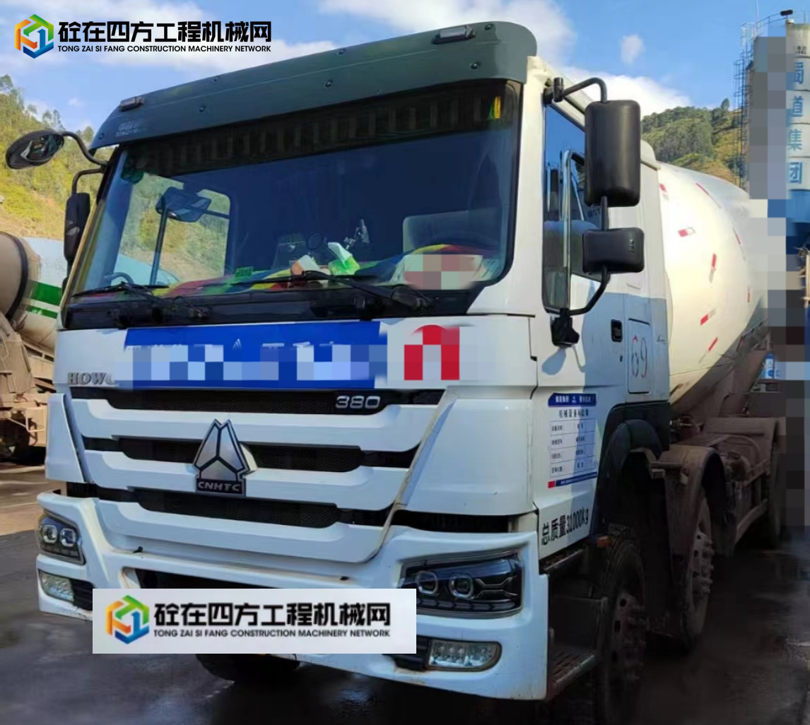 https://images.tongzsf.com/tong/truck_machine/20250608/16844bb607b436.jpg