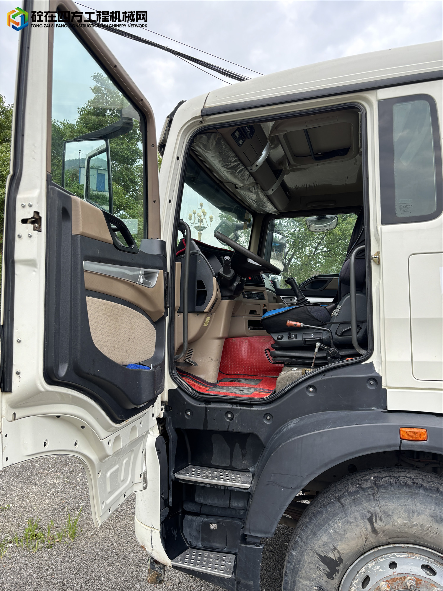 https://images.tongzsf.com/tong/truck_machine/20250609/168467ff480514.jpg