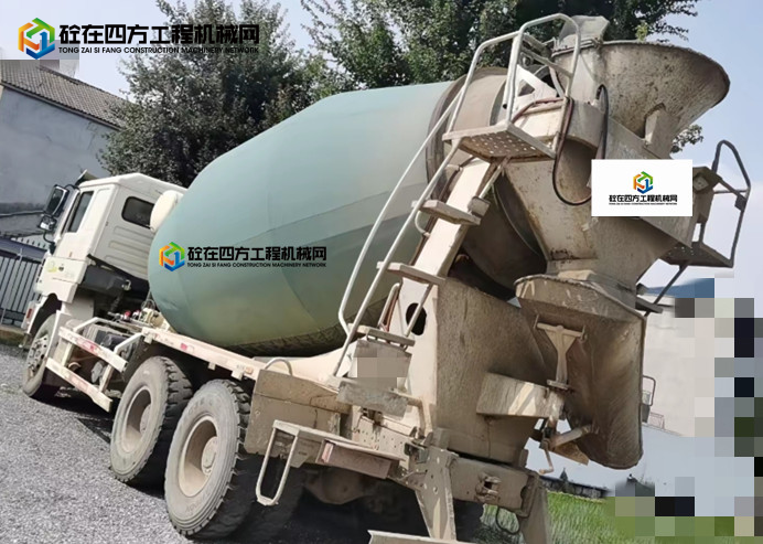 https://images.tongzsf.com/tong/truck_machine/20250611/16848d6bc21c06.jpg