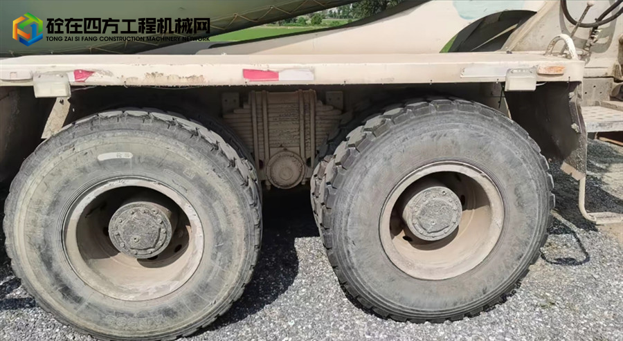 https://images.tongzsf.com/tong/truck_machine/20250611/16848d6f04dd24.jpg