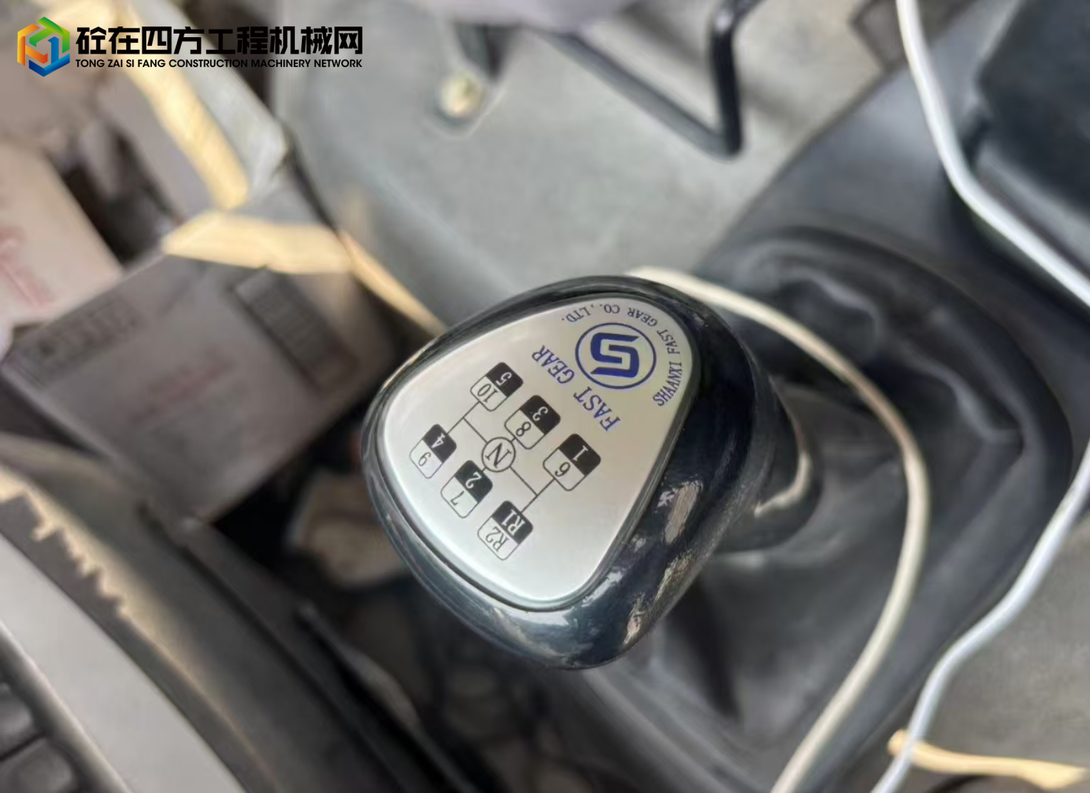 https://images.tongzsf.com/tong/truck_machine/20250611/1684928ae06f1e.jpg