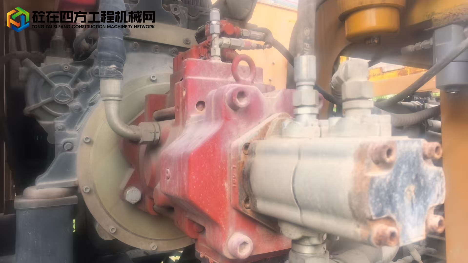 https://images.tongzsf.com/tong/truck_machine/20250612/1684a2b7aae41f.jpg