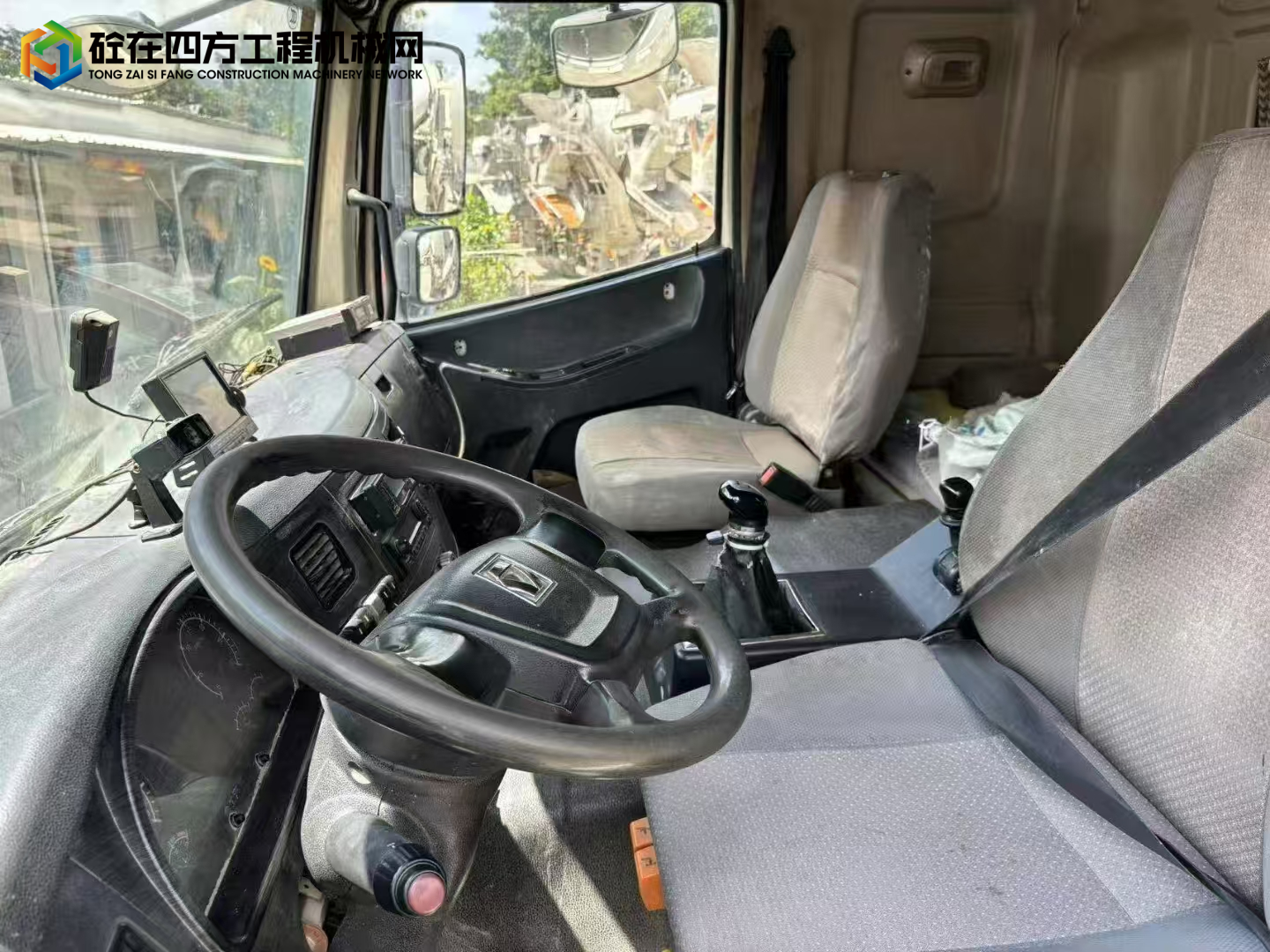 https://images.tongzsf.com/tong/truck_machine/20250613/1684b95e473e17.jpg
