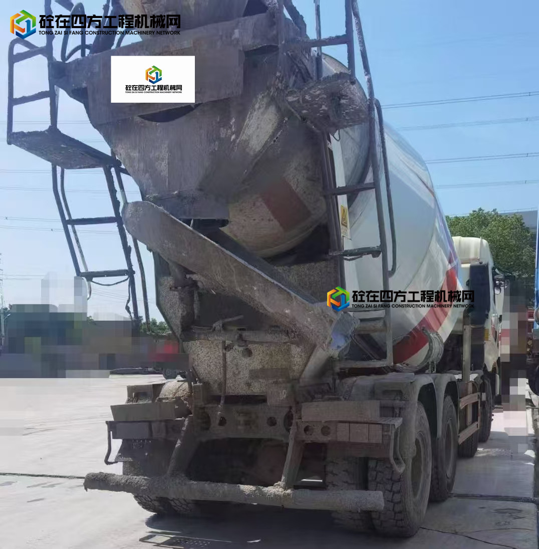 https://images.tongzsf.com/tong/truck_machine/20250613/1684b9a4b88c8f.jpg