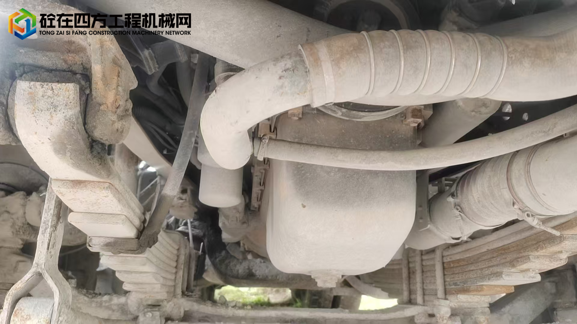 https://images.tongzsf.com/tong/truck_machine/20250613/1684becd5a1787.jpg