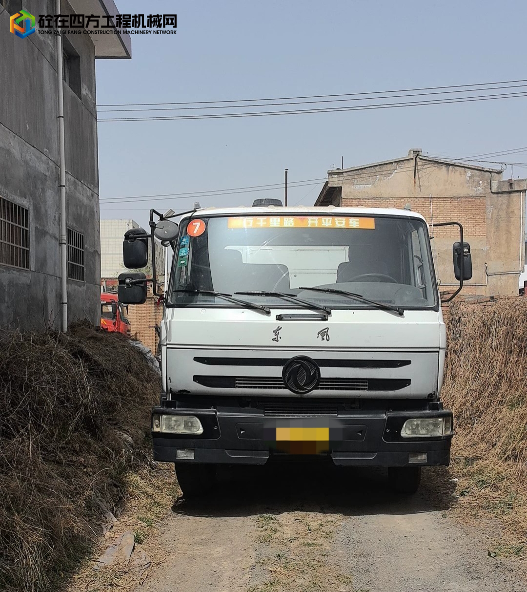 https://images.tongzsf.com/tong/truck_machine/20250613/1684bf27a4222a.jpg