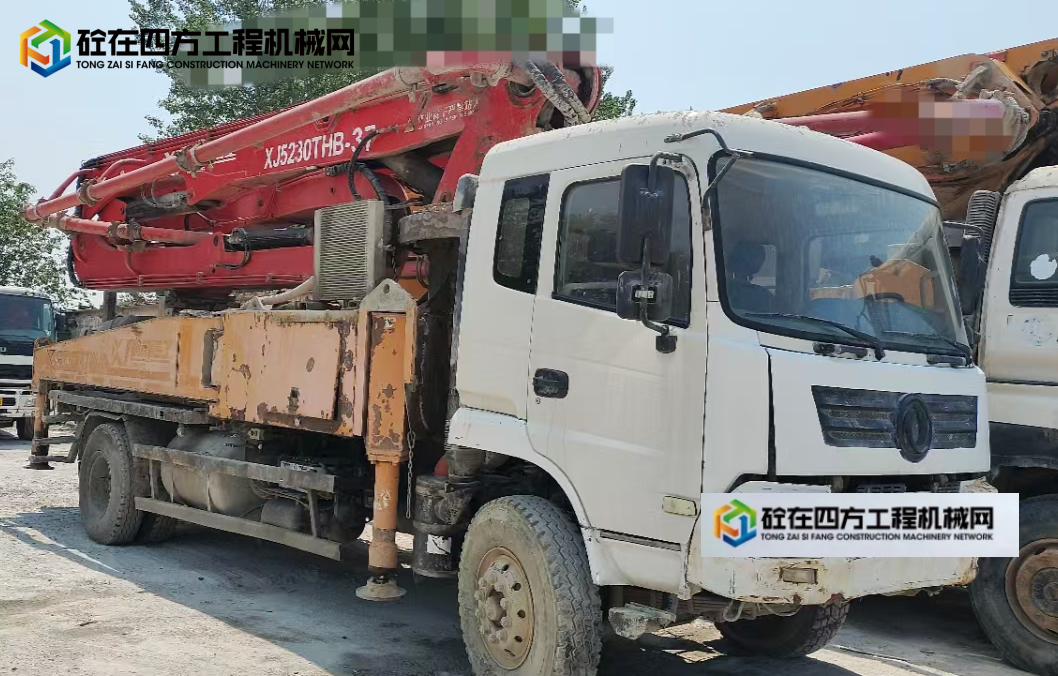 https://images.tongzsf.com/tong/truck_machine/20250614/1684ce59b9925e.jpg