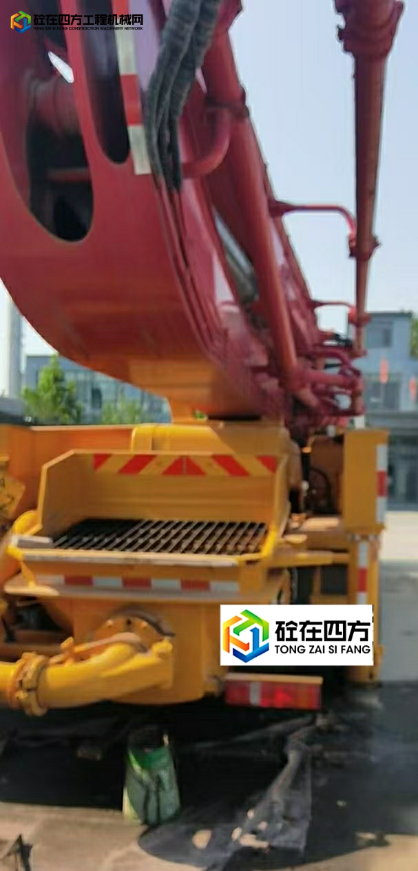 https://images.tongzsf.com/tong/truck_machine/20250616/1684f9c56f2877.jpg