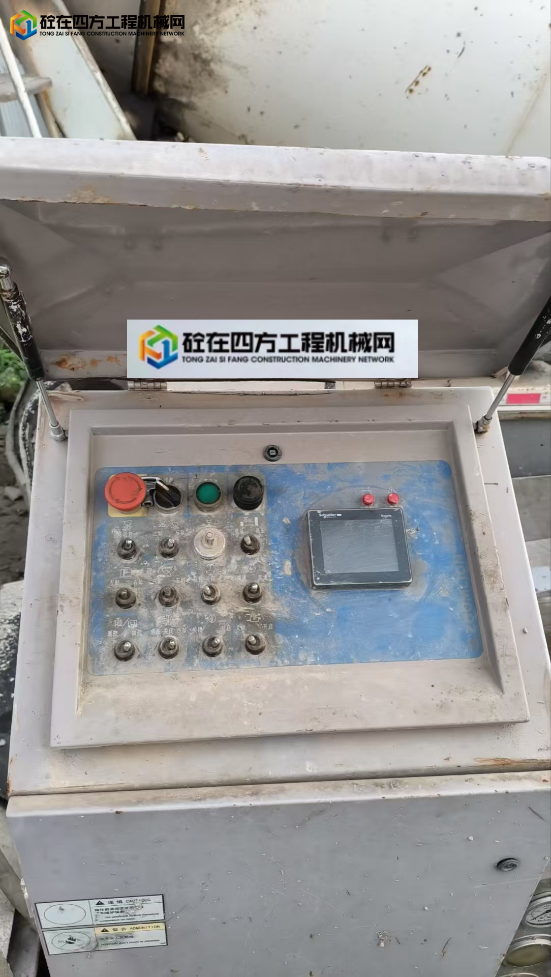 https://images.tongzsf.com/tong/truck_machine/20250616/1684fab8738b76.jpg