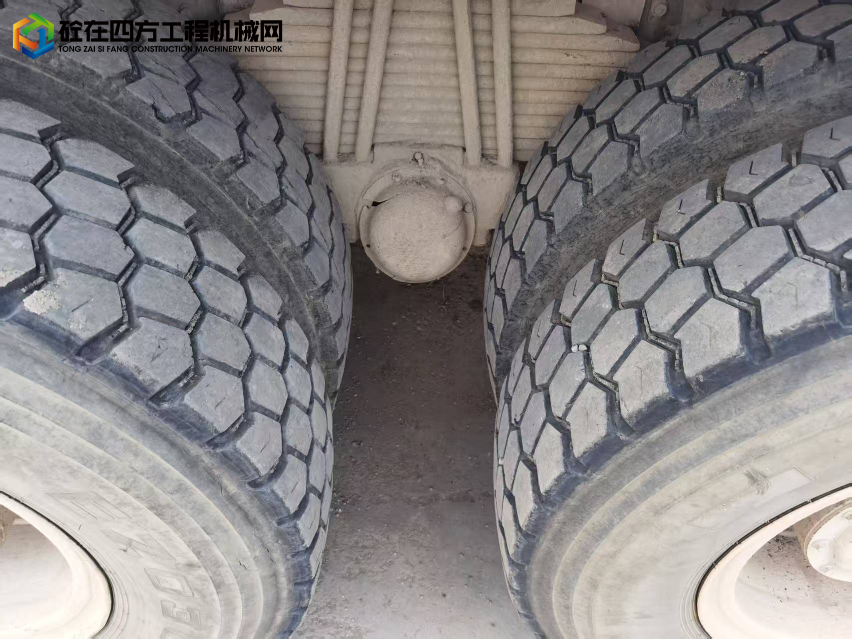 https://images.tongzsf.com/tong/truck_machine/20250616/1684ffdbb33635.jpg
