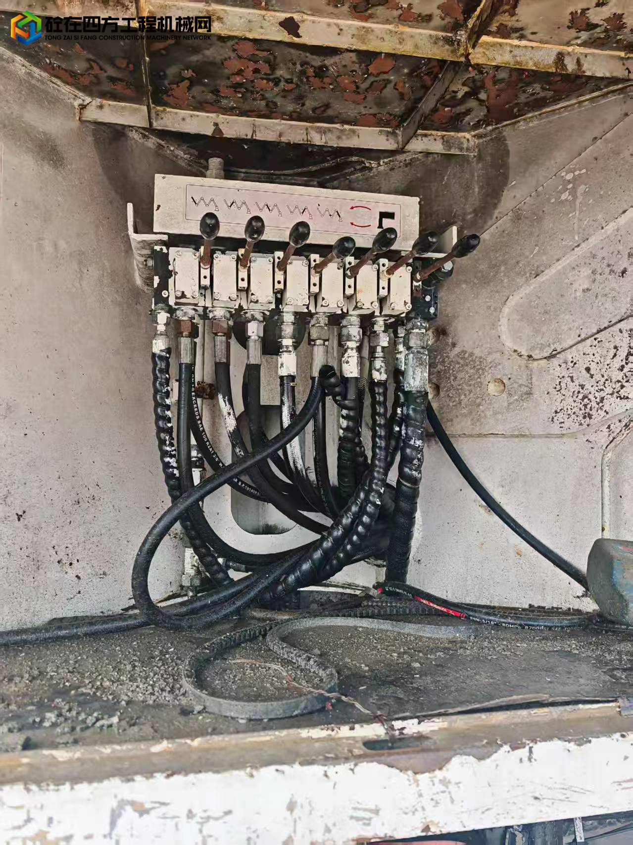 https://images.tongzsf.com/tong/truck_machine/20250617/16851038450de3.jpg