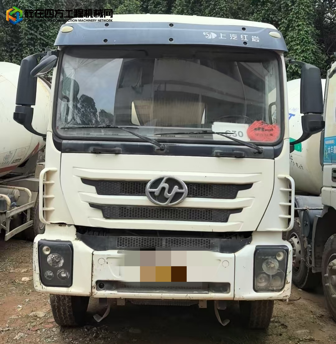 https://images.tongzsf.com/tong/truck_machine/20250617/168511ae78be88.jpg