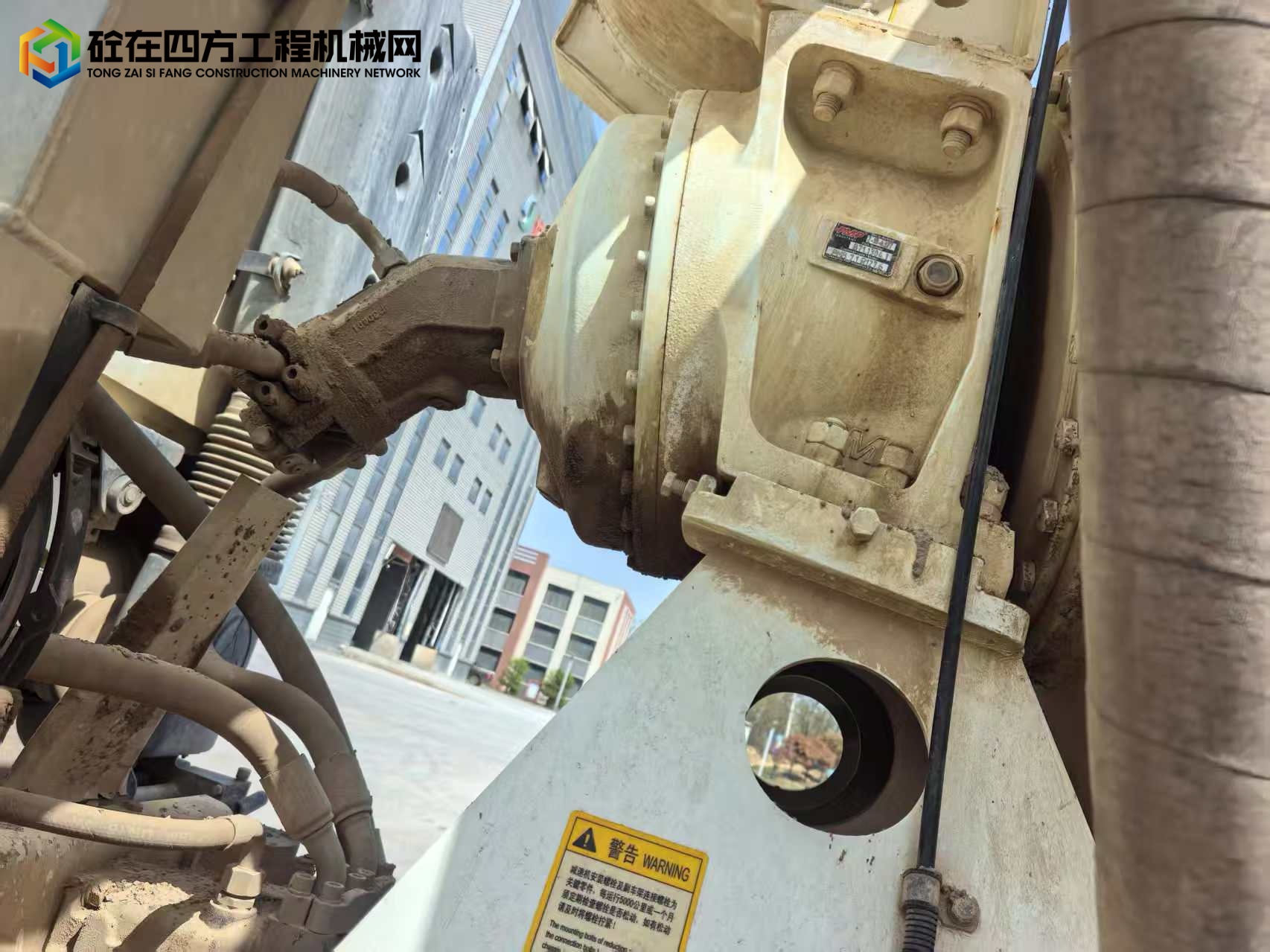 https://images.tongzsf.com/tong/truck_machine/20250617/168513a7d4d7f9.jpg