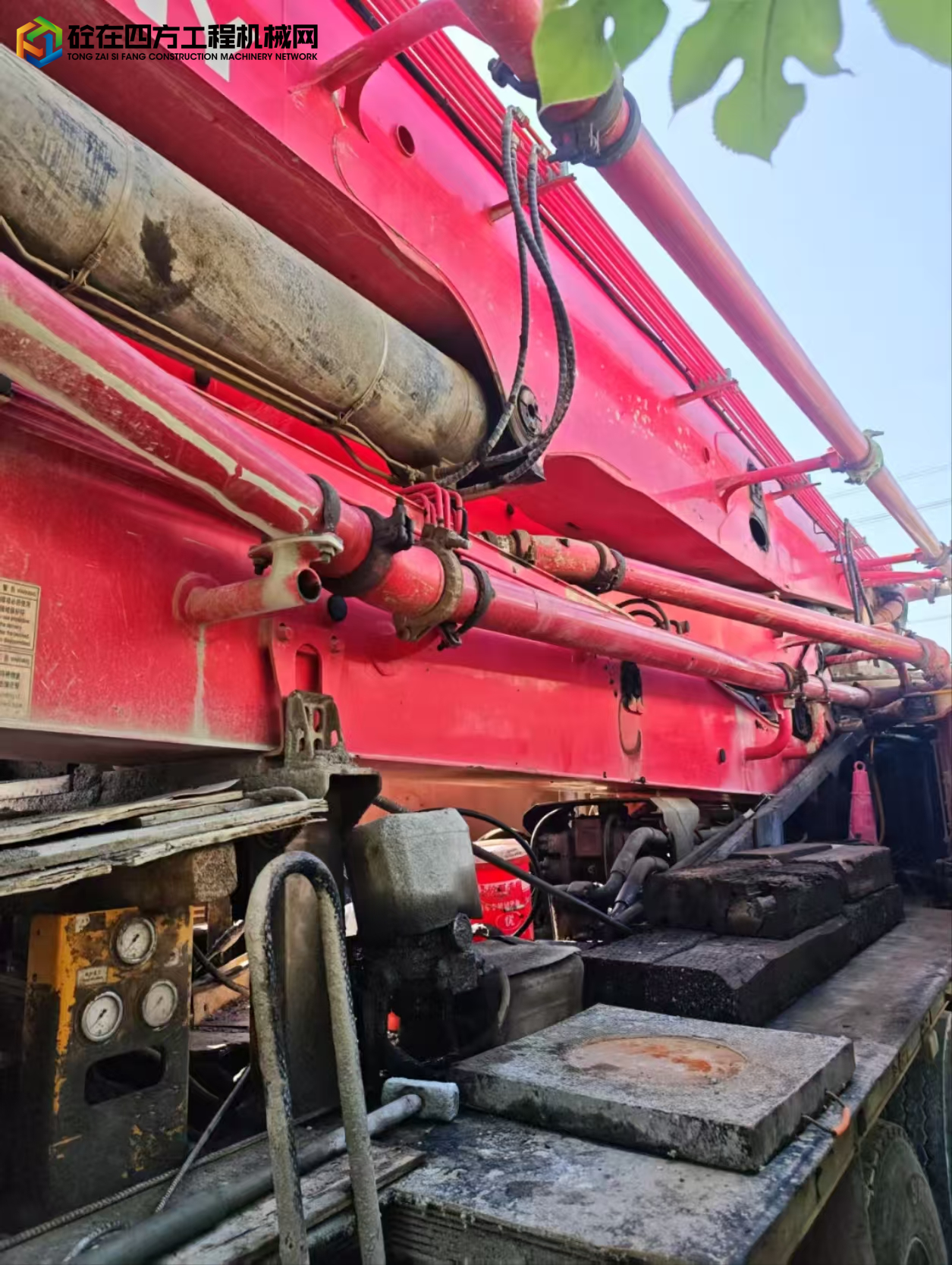 https://images.tongzsf.com/tong/truck_machine/20250618/1685212c9d153f.jpg