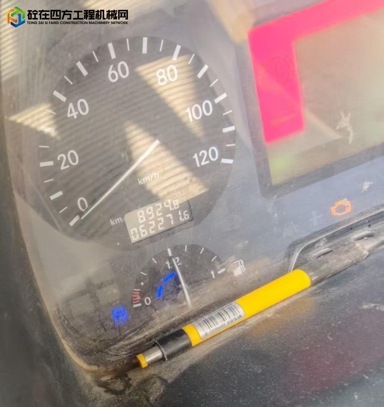 https://images.tongzsf.com/tong/truck_machine/20250618/1685212f65fe51.jpg
