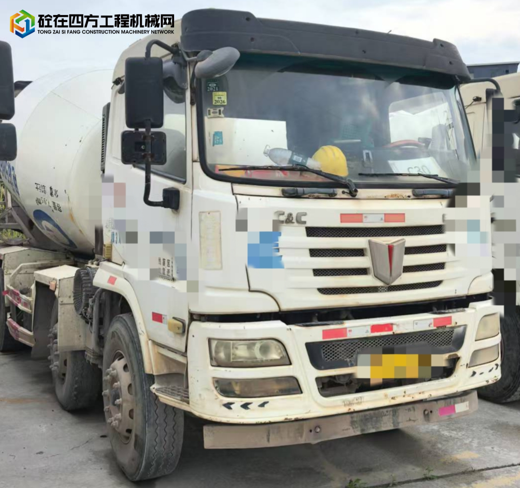 https://images.tongzsf.com/tong/truck_machine/20250618/1685267ae9916d.jpg