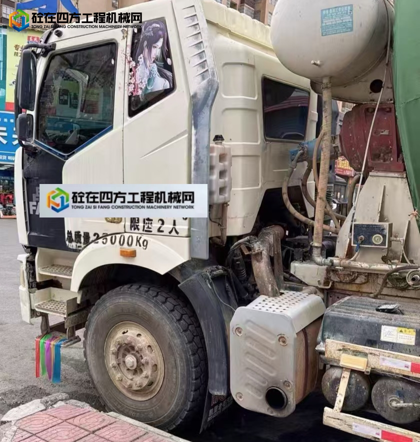https://images.tongzsf.com/tong/truck_machine/20250619/16853c242a9a7f.jpg