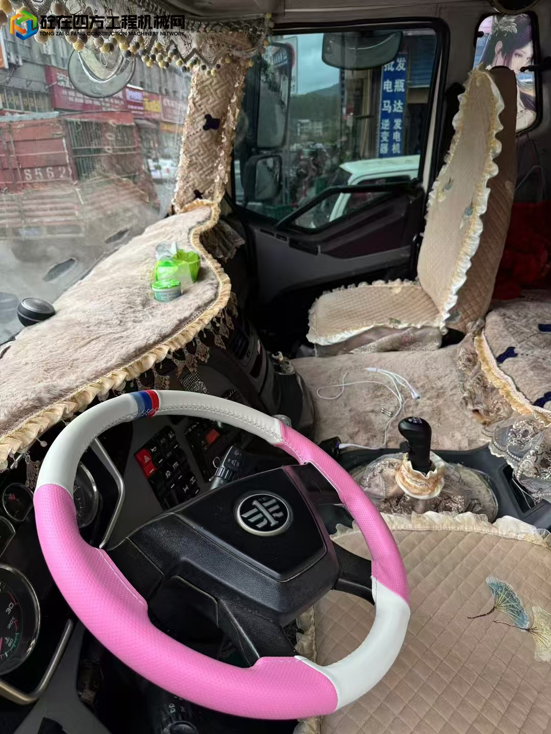 https://images.tongzsf.com/tong/truck_machine/20250619/16853c3ceee54f.jpg
