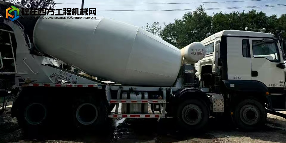 https://images.tongzsf.com/tong/truck_machine/20250621/168562aecedd1b.jpg