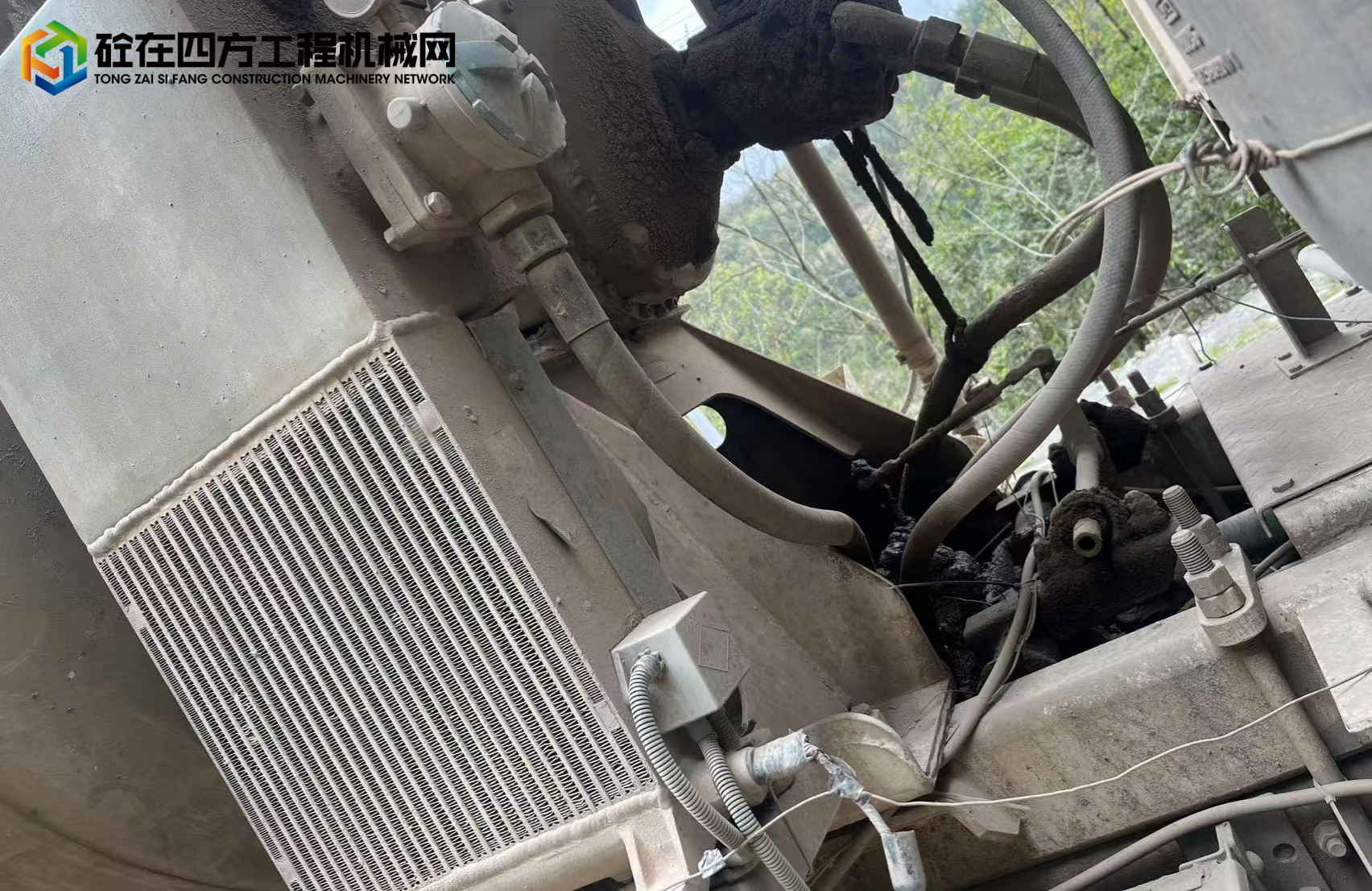 https://images.tongzsf.com/tong/truck_machine/20250621/16856b97308aa2.jpg