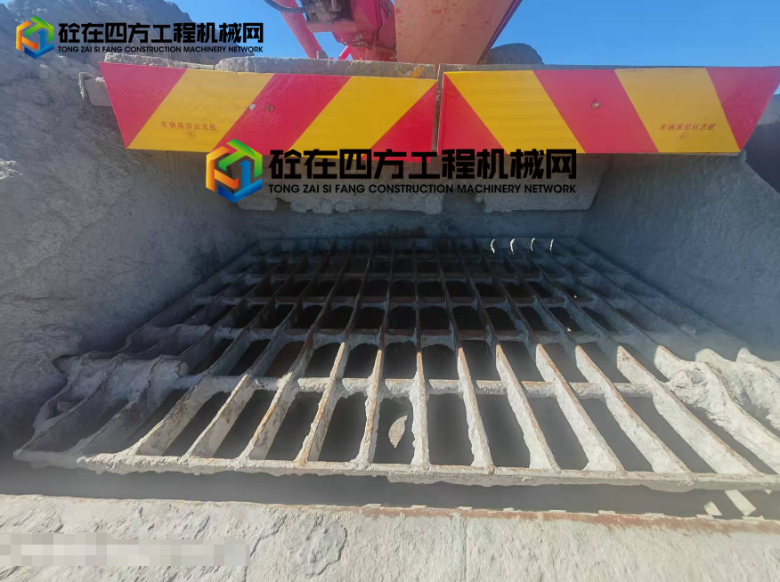 https://images.tongzsf.com/tong/truck_machine/20250623/16858f5870507b.png