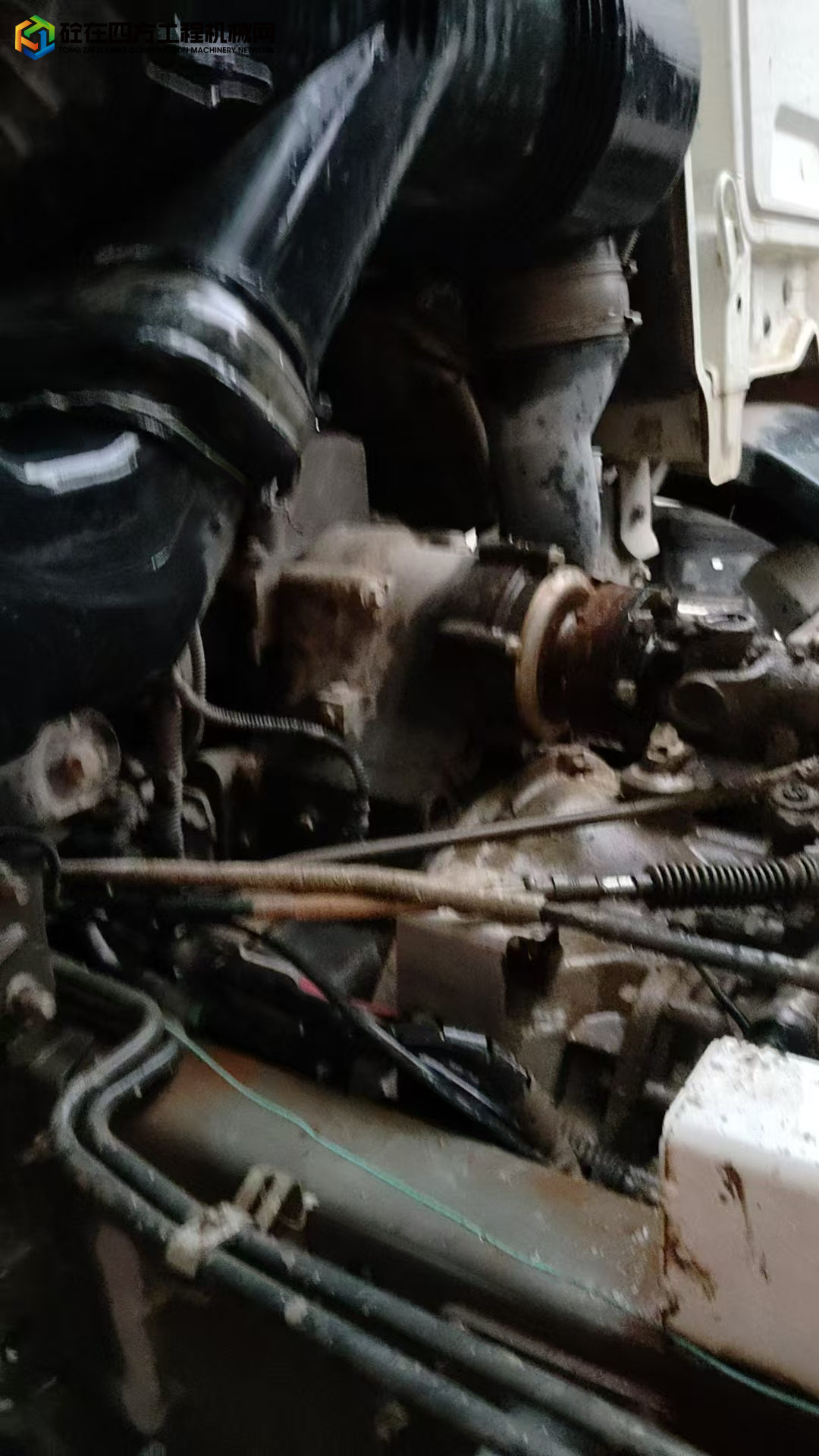 https://images.tongzsf.com/tong/truck_machine/20250623/16858f7d3b464f.jpg