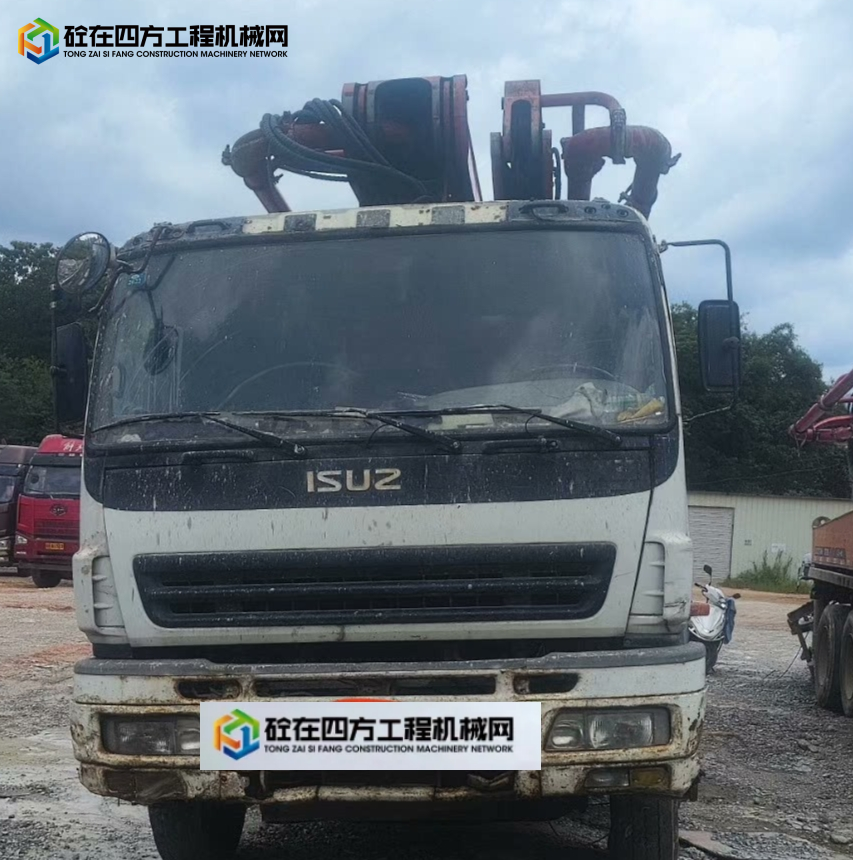 https://images.tongzsf.com/tong/truck_machine/20250623/1685919bb7b0a2.jpg